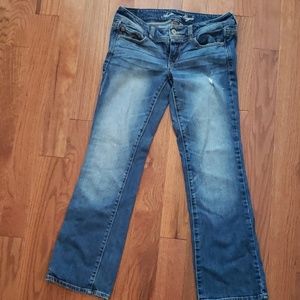 American Eagle Size 8 short Jeans